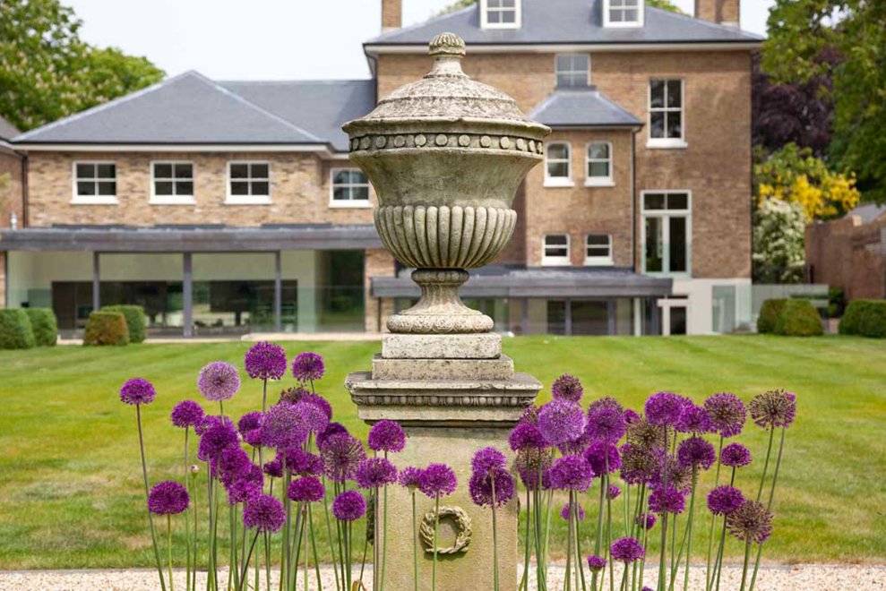 Hampton Court project photo 3